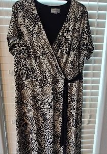 Avenue dress size 14/16